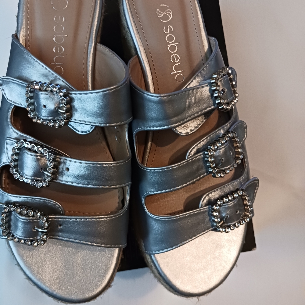 New Metallic Sobeyo Shoes